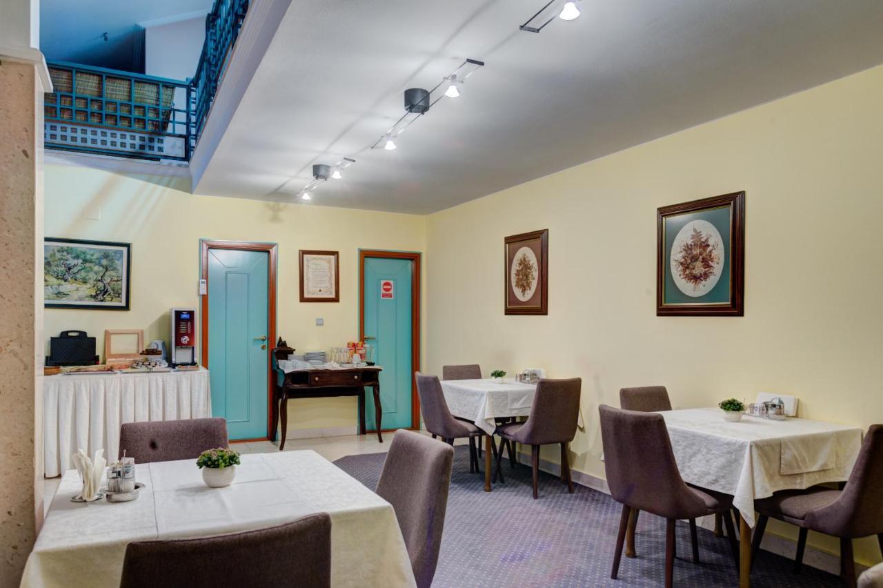 Hotel Eminent Podgorica Extérieur photo